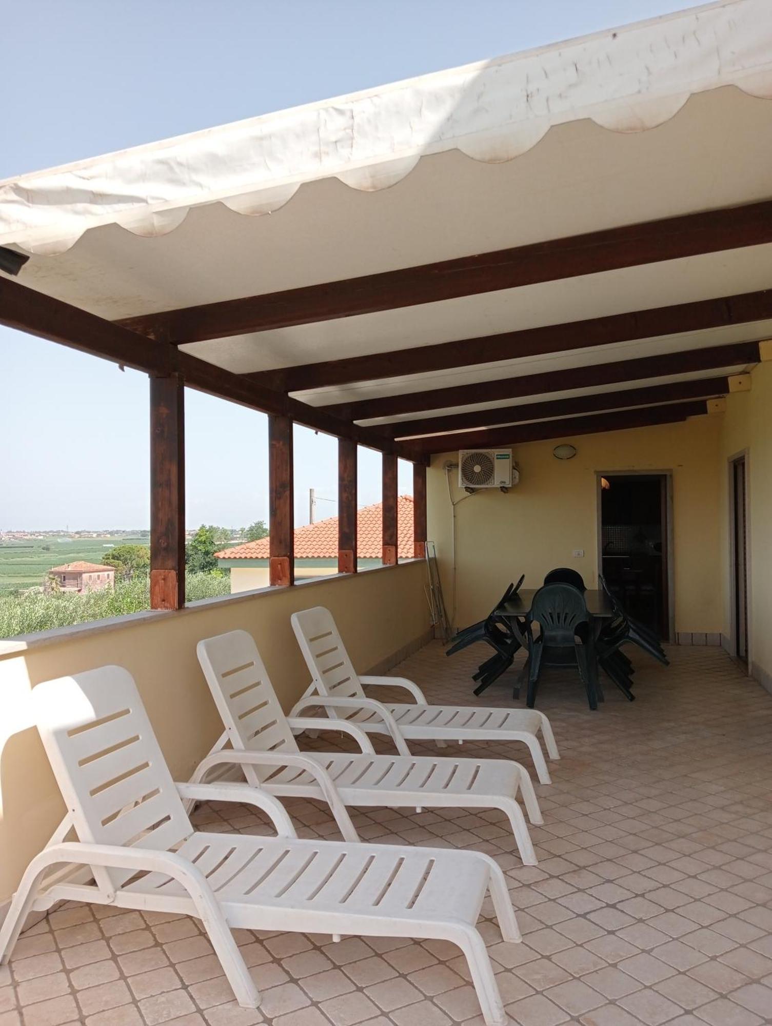 Residenza Giancesare Family Apartments Paestum Exterior photo